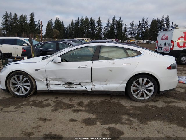 Tesla Model S 70d/85d/p85d 2015 5YJSA4H22FFP69600 Image 15