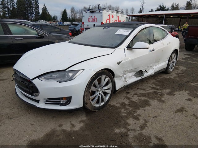 2015 TESLA MODEL S 5YJSA4H22FFP69600 Photo 1