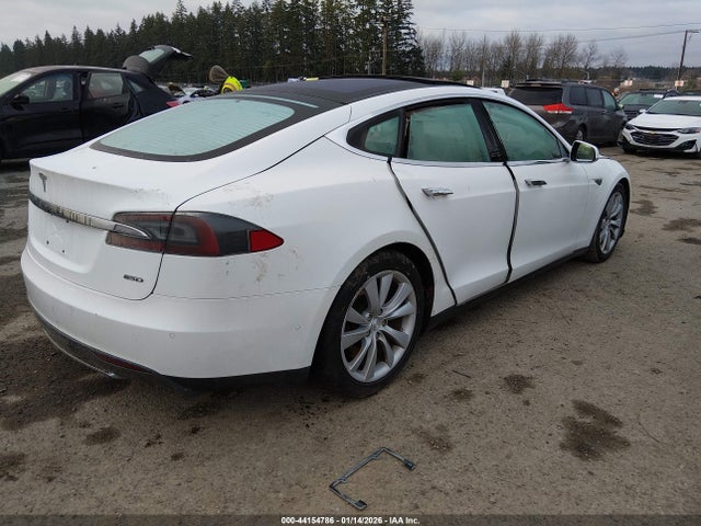 2015 TESLA MODEL S 5YJSA4H22FFP69600 Photo 3