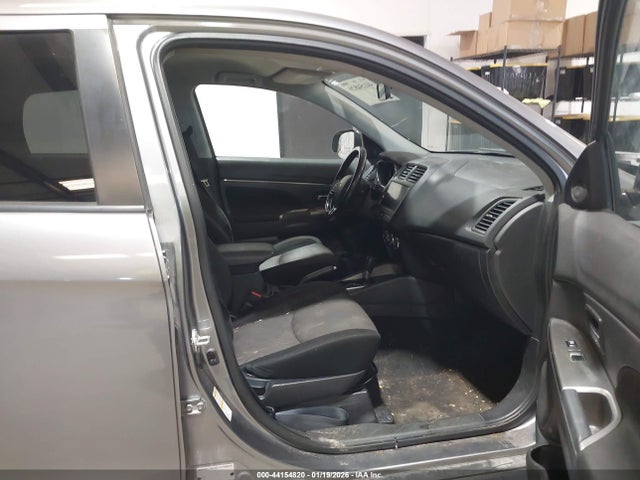 2019 MITSUBISHI OUTLANDER SPORT JA4AR3AU4KU024305 Photo 4