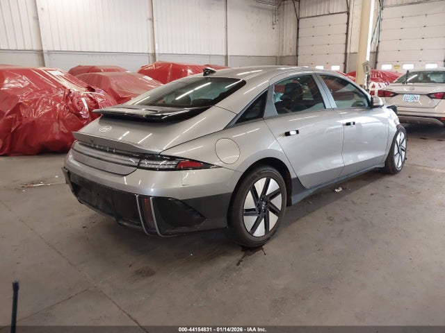 2024 HYUNDAI IONIQ 6 KMHM24AB8RA057228 Photo 3
