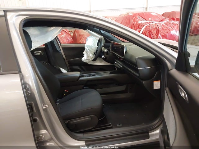 2024 HYUNDAI IONIQ 6 KMHM24AB8RA057228 Photo 4