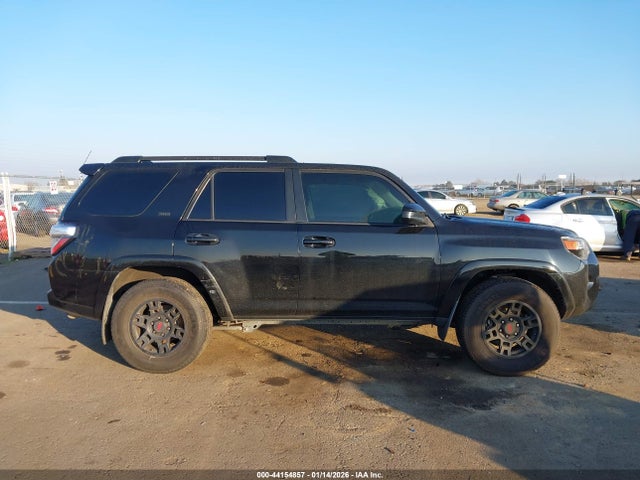 JTEZU5JR8K5197247 Toyota 4RUNNER SR5