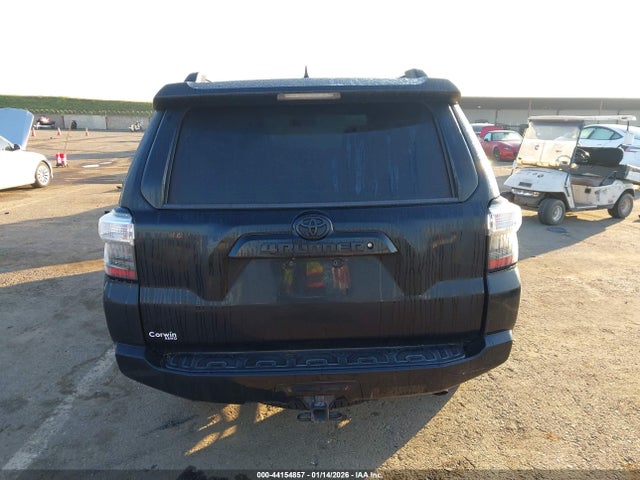 JTEZU5JR8K5197247 Toyota 4RUNNER SR5