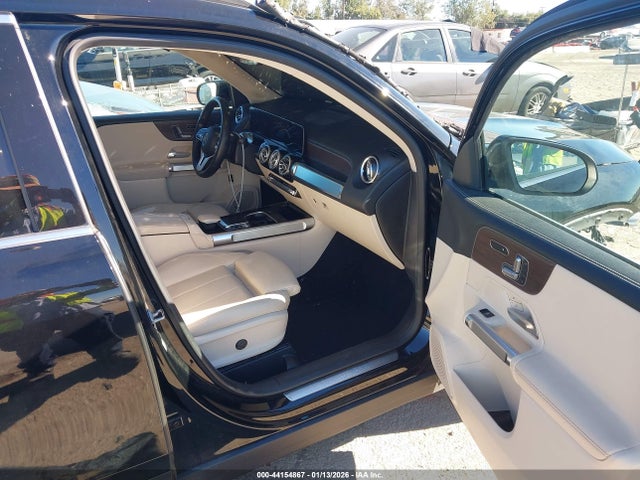 2020 MERCEDES-BENZ GLB 250 W1N4M4GB6LW045636 Photo 4