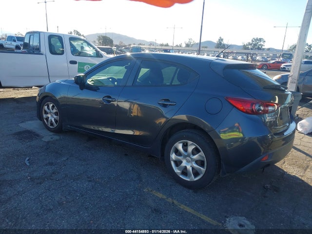 3MZBM1J79GM268449 Mazda Mazda3 I Sport