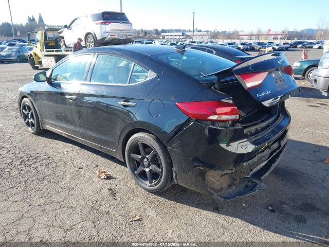 2017 HYUNDAI ELANTRA 5NPD84LF7HH098234 Photo 2