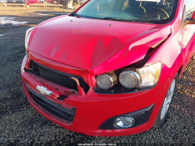 1G1JC6SB0E4149613 Chevrolet Sonic Lt Auto