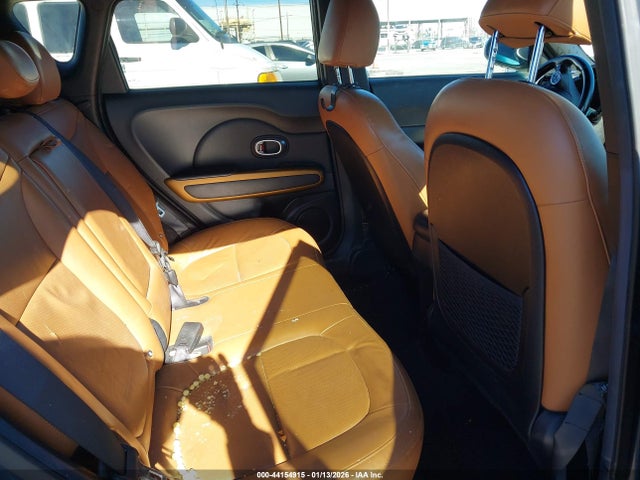 KNDJX3A56F7185120 KIA Soul !