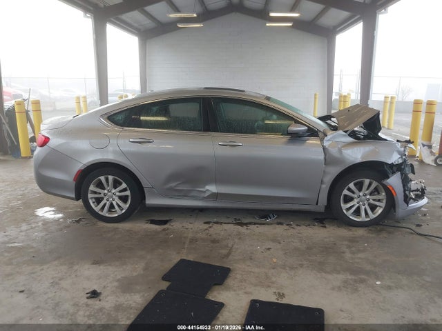 Chrysler 200 Limited 2015 1C3CCCAB4FN669393 Image 13