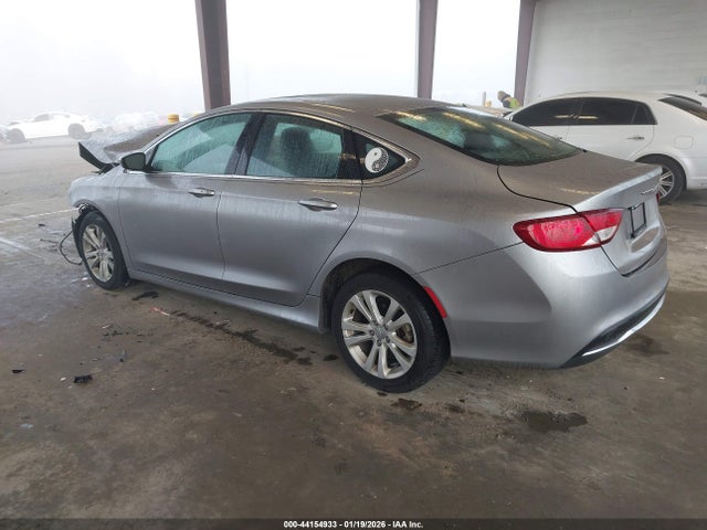 Chrysler 200 Limited 2015 1C3CCCAB4FN669393 Image 3