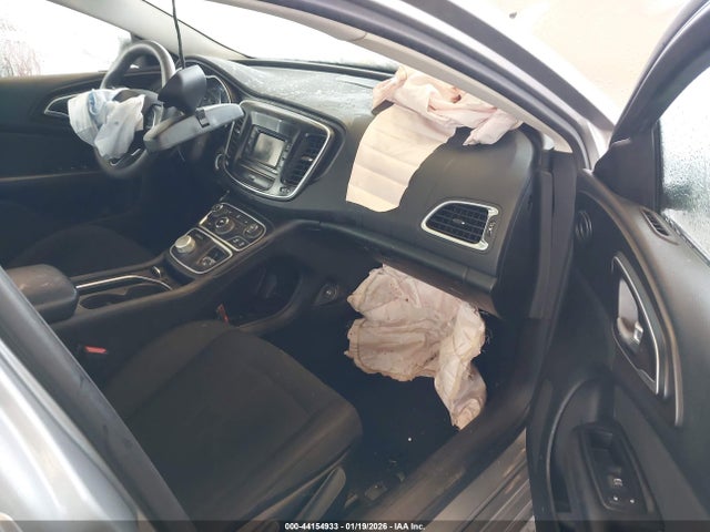 Chrysler 200 Limited 2015 1C3CCCAB4FN669393 Image 5