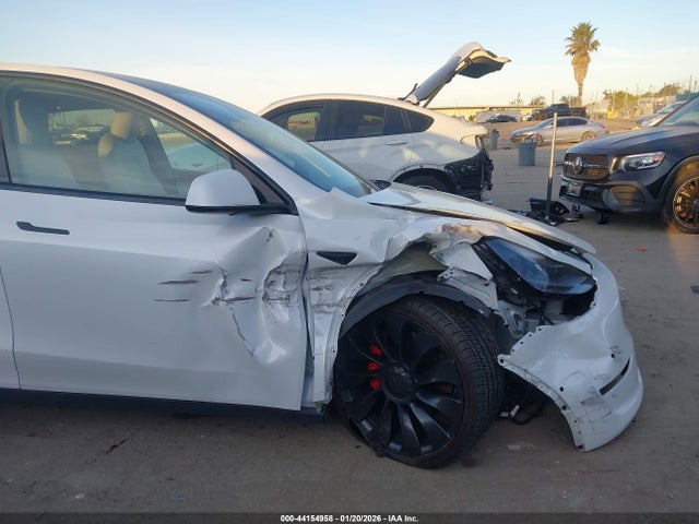 Aukcja sprzedaży 2022 Tesla Model Y Performance Dual Motor All-wheel Drive, vin: 7SAYGDEF9NF492672, numer aukcji: 44154958