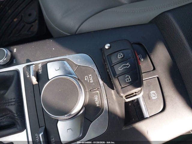 2017 AUDI A3 WAUY8LFF1H1046867 Photo 10