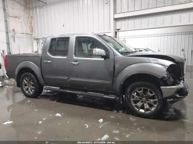 1N6AD0EV8KN738502 Nissan Frontier Sl