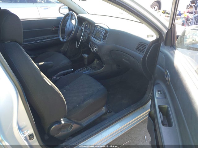 2009 HYUNDAI ACCENT KMHCN36C99U132998 Photo 4