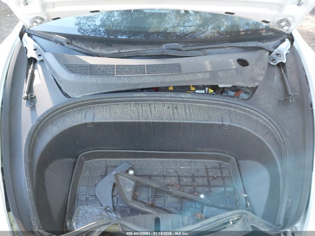 2019 TESLA MODEL 3 5YJ3E1EBXKF440343 Photo 9