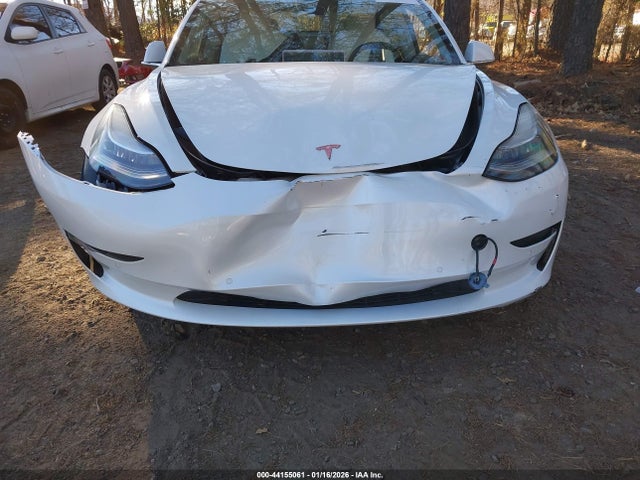 2019 TESLA MODEL 3 5YJ3E1EBXKF440343 Photo 5