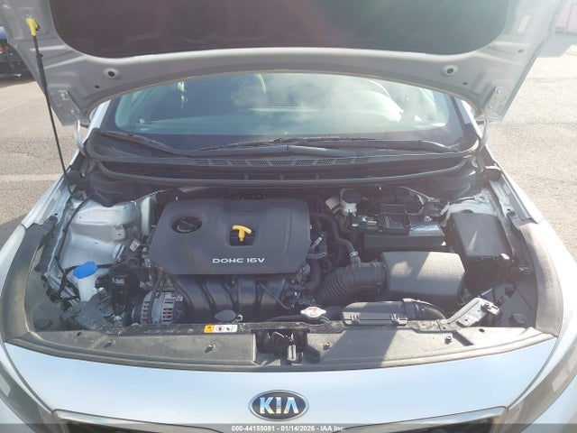 3KPFK4A77JE202396 KIA FORTE LX