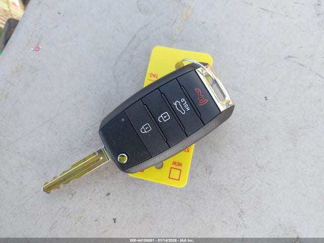 3KPFK4A77JE202396 KIA FORTE LX
