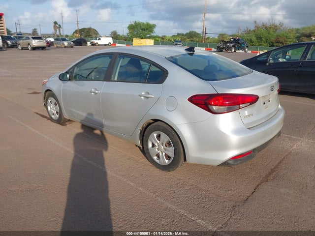 3KPFK4A77JE202396 KIA FORTE LX
