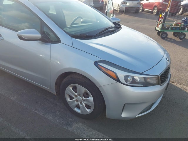 3KPFK4A77JE202396 KIA FORTE LX