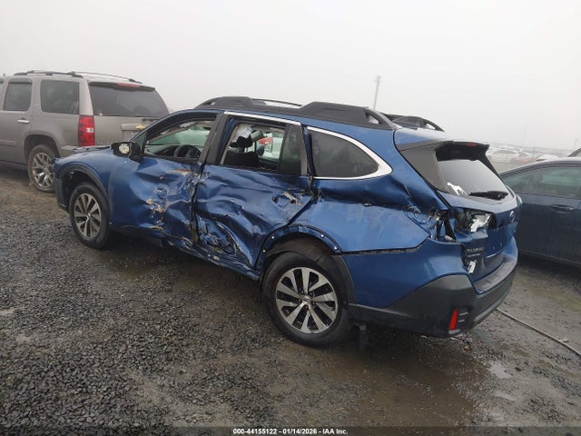 4S4BTACC2L3159015 Subaru Outback Premium