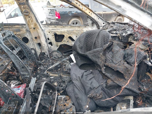 2017 BMW X6 5UXKU2C50H0N84510 Photo 4