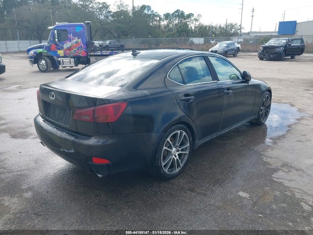 2007 LEXUS IS 350 JTHBE262875013153 Photo 3