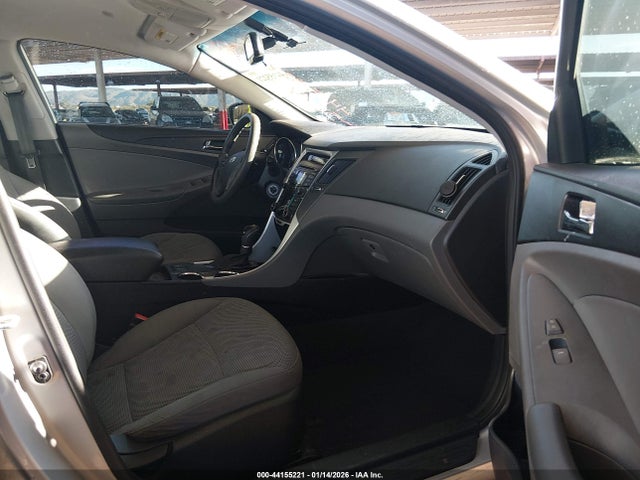 2013 HYUNDAI SONATA 5NPEB4AC3DH561172 Photo 4