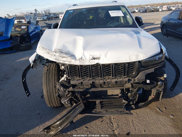 44155225 :رقم المزاد ، 1C4RJHBG0PC620997 vin ، 2023 Jeep Grand Cherokee Limited 4x4 مزاد بيع