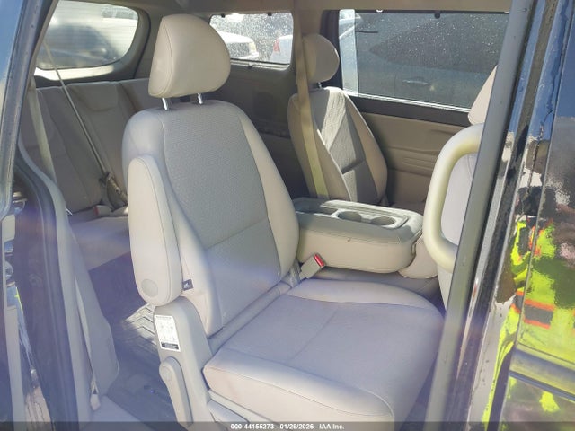 KNDMB5C1XG6197909 KIA SEDONA LX