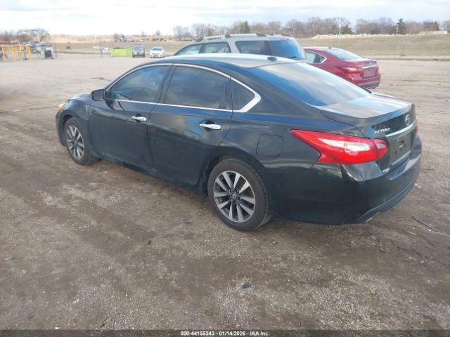 2017 NISSAN ALTIMA 1N4AL3AP5HC116643 Photo 2