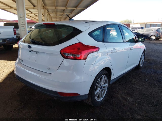 1FADP3K27JL237264 Ford FOCUS SE