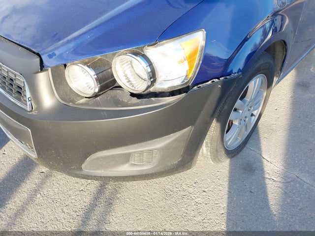 1G1JC6SH3E4135533 Chevrolet Sonic Lt Auto
