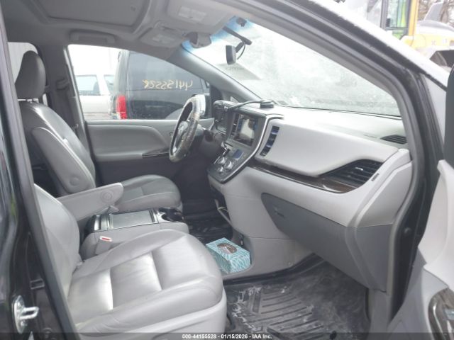 2015 TOYOTA SIENNA 5TDDK3DC8FS102010 Photo 4