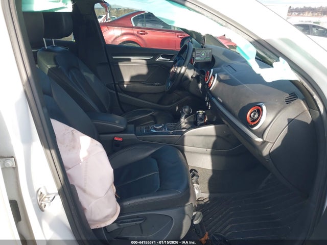 2016 AUDI A3 WAUB8GFF3G1067280 Photo 4