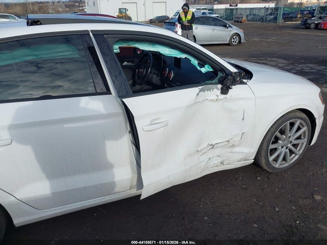 2016 AUDI A3 WAUB8GFF3G1067280 Photo 5