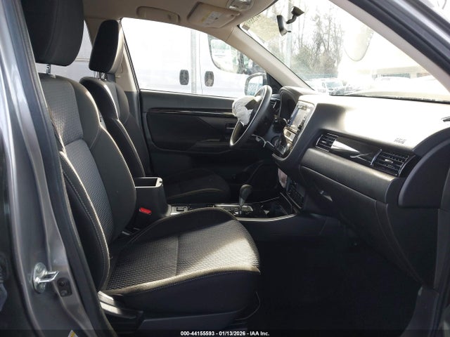 2019 MITSUBISHI OUTLANDER JA4AD2A38KZ055561 Photo 4