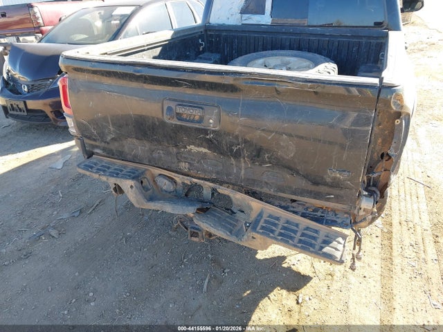 3TMCZ5AN0NM465229 Toyota Tacoma Trd Off Road