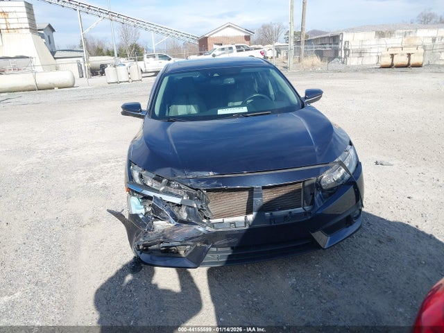 Honda Civic Touring 2017 19XFC1F95HE031177 Image 12