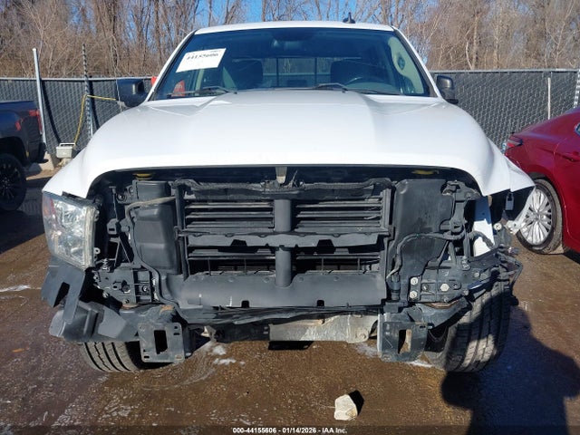 44155606 :رقم المزاد ، 3C6RR7LT1GG377123 vin ، 2016 Ram 1500 Big Horn مزاد بيع