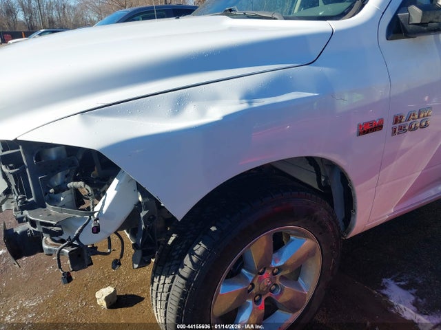 44155606 :رقم المزاد ، 3C6RR7LT1GG377123 vin ، 2016 Ram 1500 Big Horn مزاد بيع