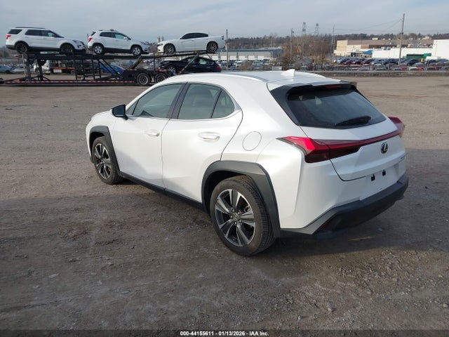 2019 LEXUS UX 200 JTHY3JBH5K2014551 Photo 2