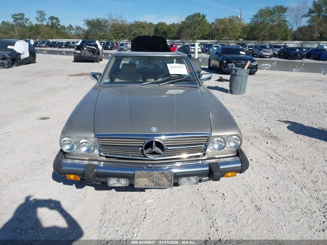44155627 :رقم المزاد ، WDBBA48D2KA092325 vin ، 1989 Mercedes-benz 560 Sl مزاد بيع
