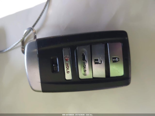 44155639 :رقم المزاد ، 5J8TB3H7XGL000852 vin ، 2016 Acura Rdx Advance Package مزاد بيع