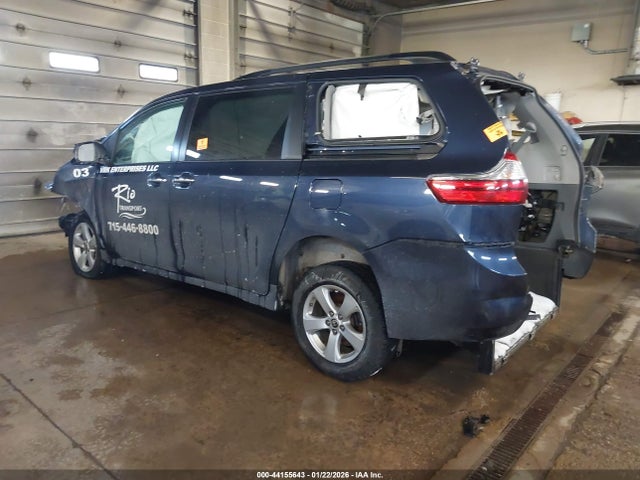 Toyota SIENNA LE 2020 5TDKZ3DC0LS083984 Image 3