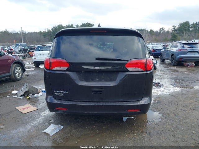 Продаж на аукціоні авто 2017 Chrysler Pacifica Touring, vin: 2C4RC1DG2HR609295, номер лоту: 44155646
