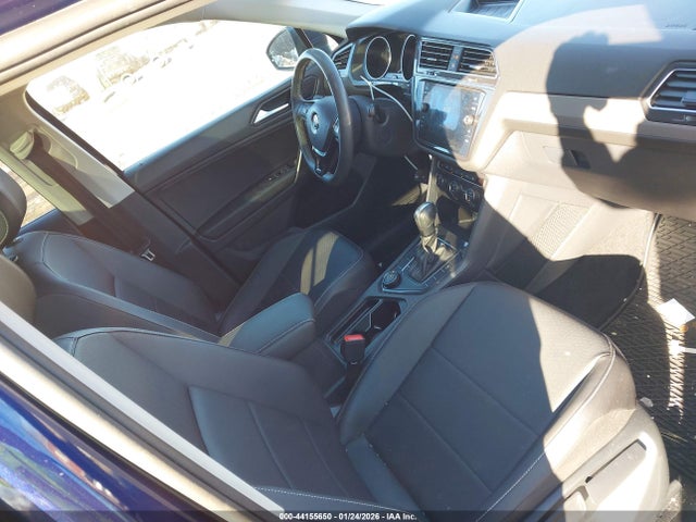 Aukcja sprzedaży 2021 Volkswagen Tiguan 2.0t Se/2.0t Se R-line Black/2.0t Sel, vin: 3VV2B7AX0MM025590, numer aukcji: 44155650