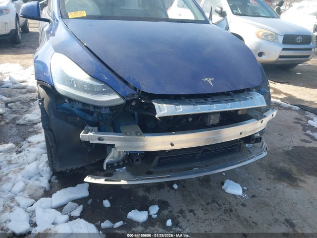 2021 TESLA MODEL Y 5YJYGDED4MF123082 Photo 5
